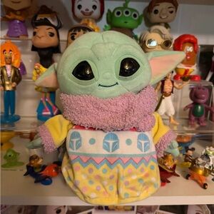 Star Wars, Baby Yoda, Grogu plush toy from The Mandalorian series on Disney Plus